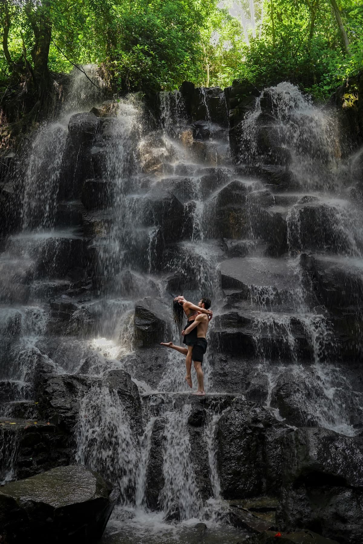 Bedugul Tour: Lake Temple, Waterfall and Botanical Garden — photo 2