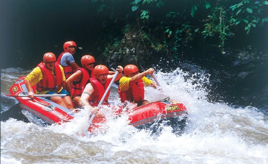 Experience the Thrill of White Water Rafting in Bali